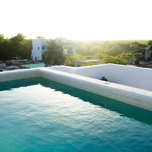 Hotel Itza Meksyk